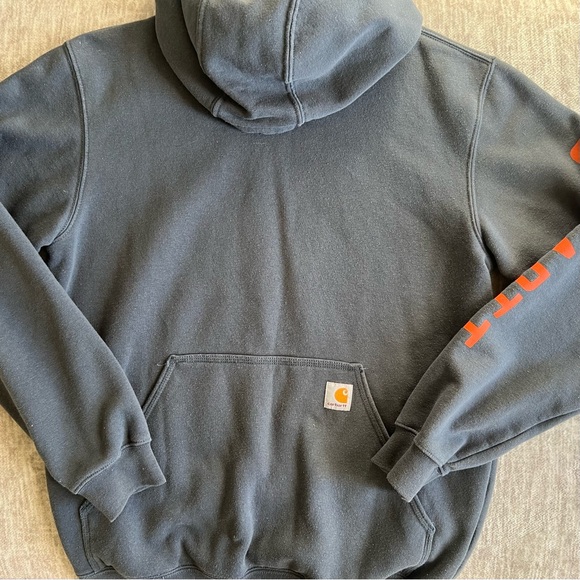 Men’s Carhartt Hoodie - Picture 4 of 6